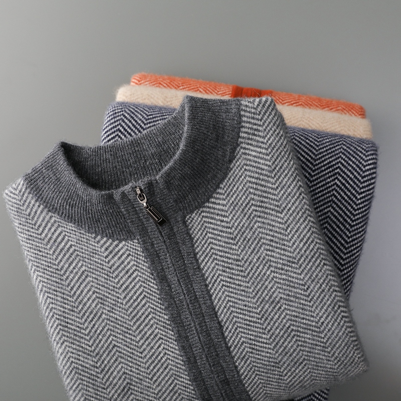 طقم رجالي من صوف الميرينو 100% - مراجعة Knitted Cardigan Men وسعره